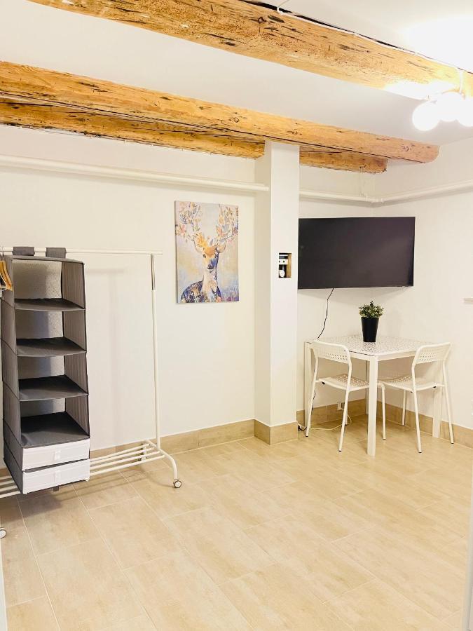 Aday - Cozy Private In The Center *